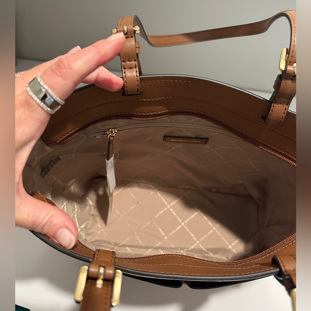 Michael Kors Luggage Jet Set Travel Med Double Pocket Non-Leather Vegan Tote NWT - Picture 12 of 15